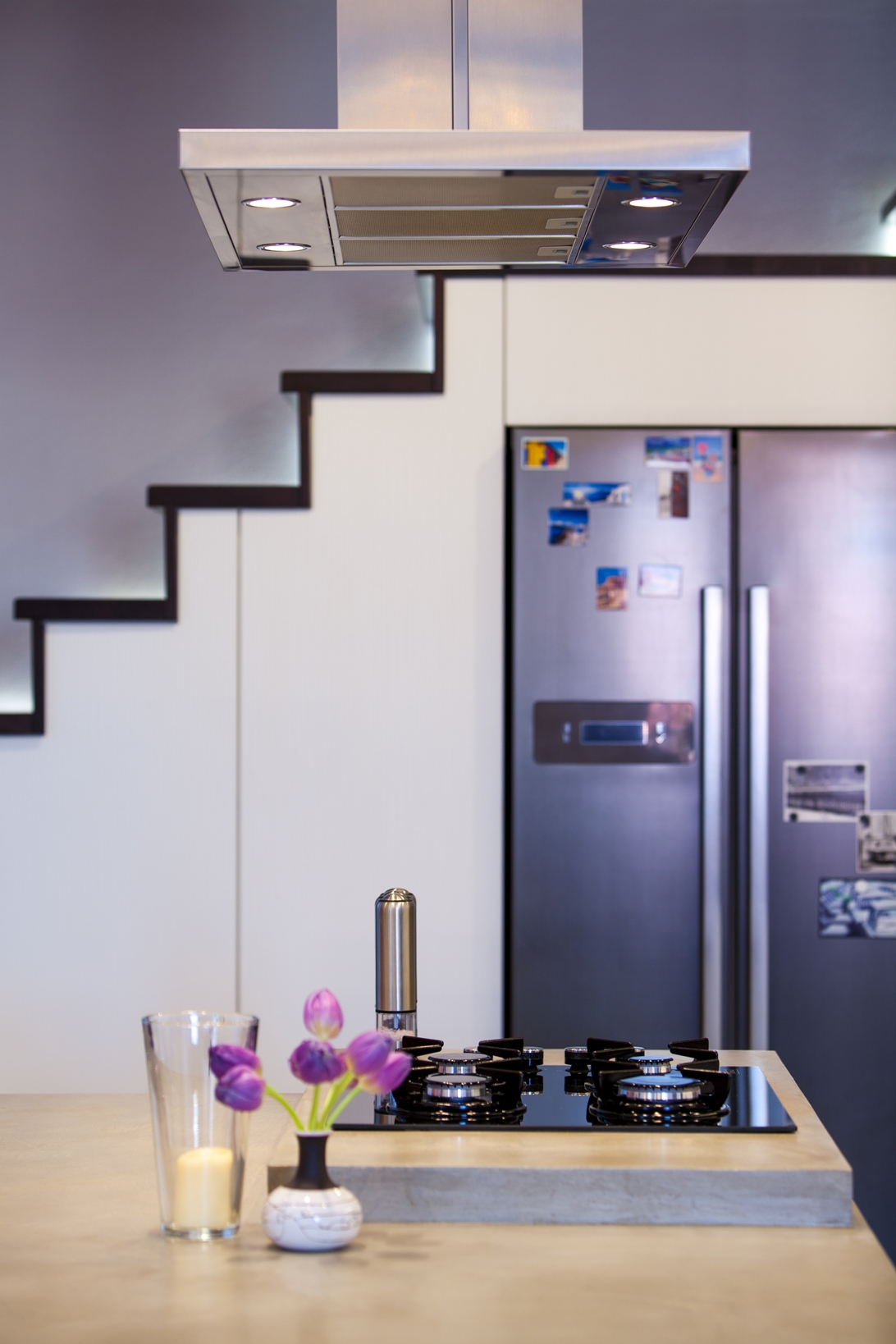 Barbora Sacher: Kuchyň pod schody, Americká lednice a super velká TV byl hlavní požadavek pána domu
